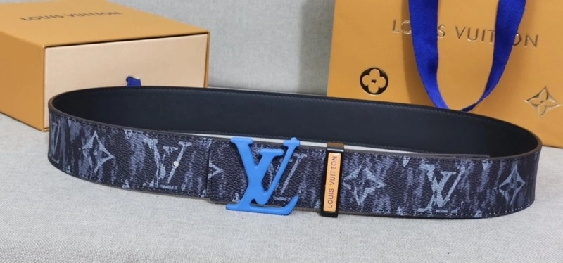 Louis Vuitton Belts Durable 300014