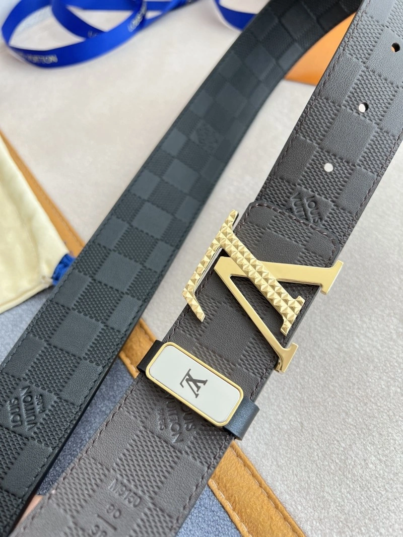 Breathable Louis Vuitton Belts 299996