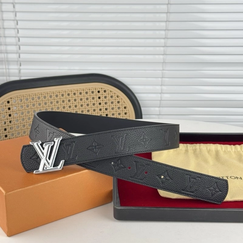 Louis Vuitton Belts Functional 299964