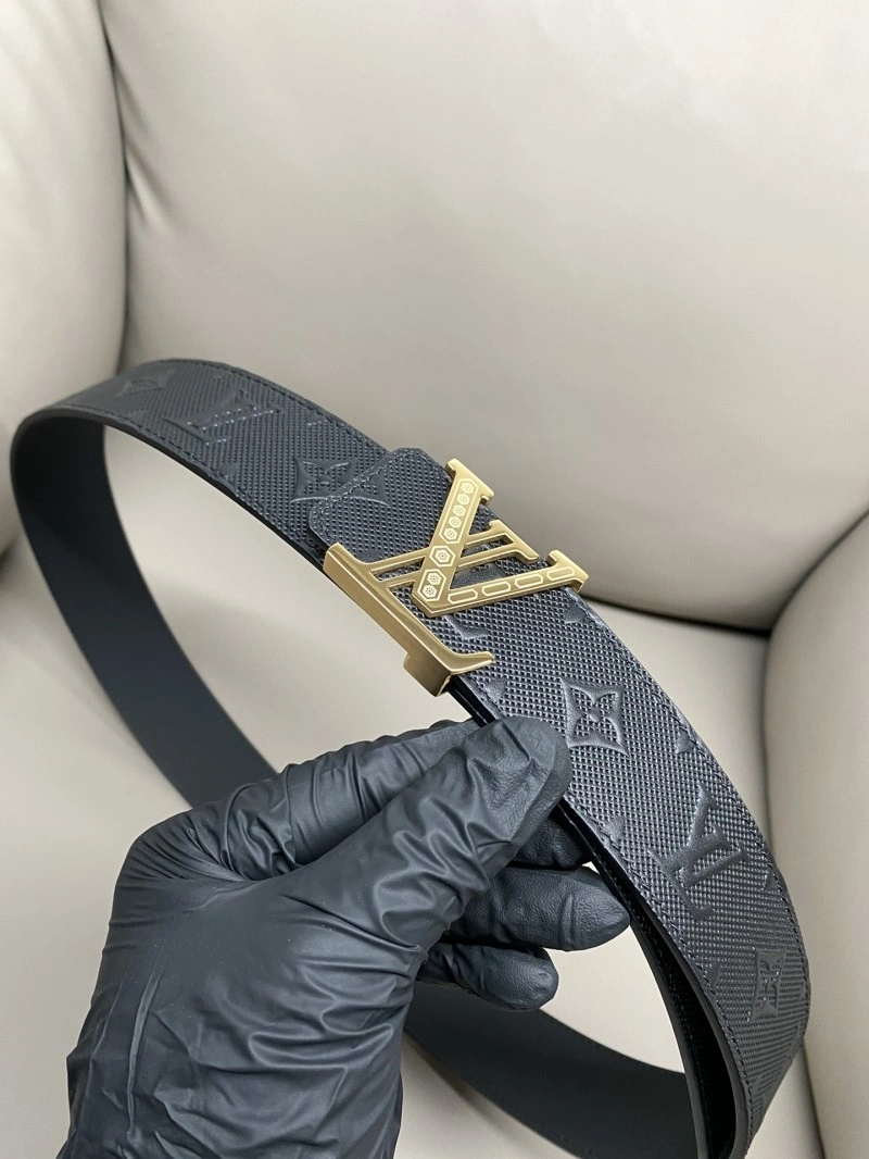 Lightweight Louis Vuitton Belts 299972