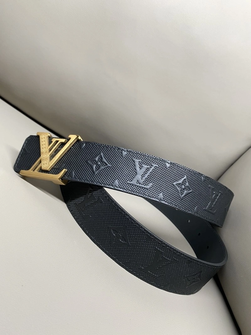 Lightweight Louis Vuitton Belts 299972