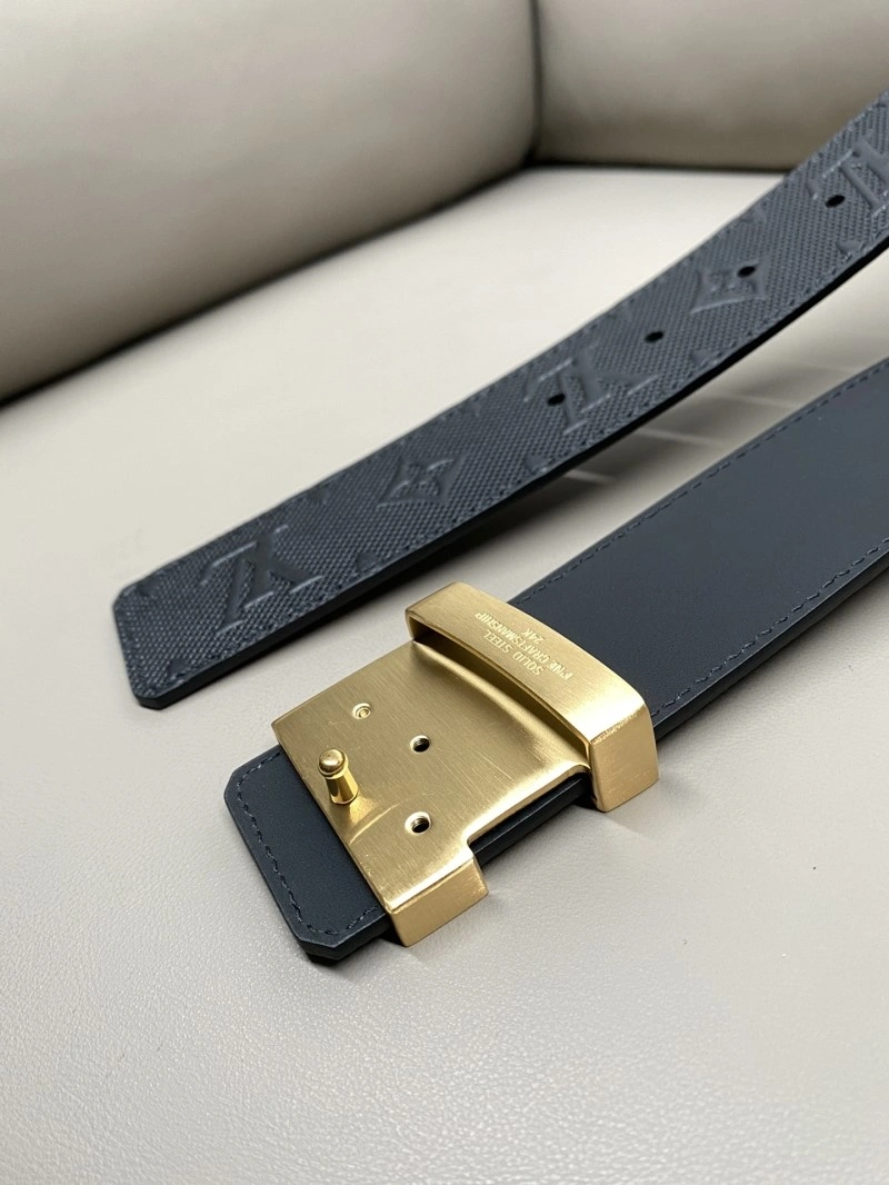 Lightweight Louis Vuitton Belts 299972