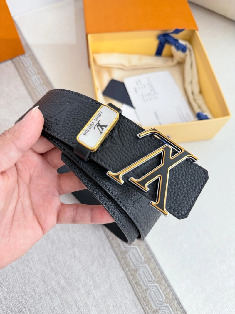 Chic Louis Vuitton Belts 299959