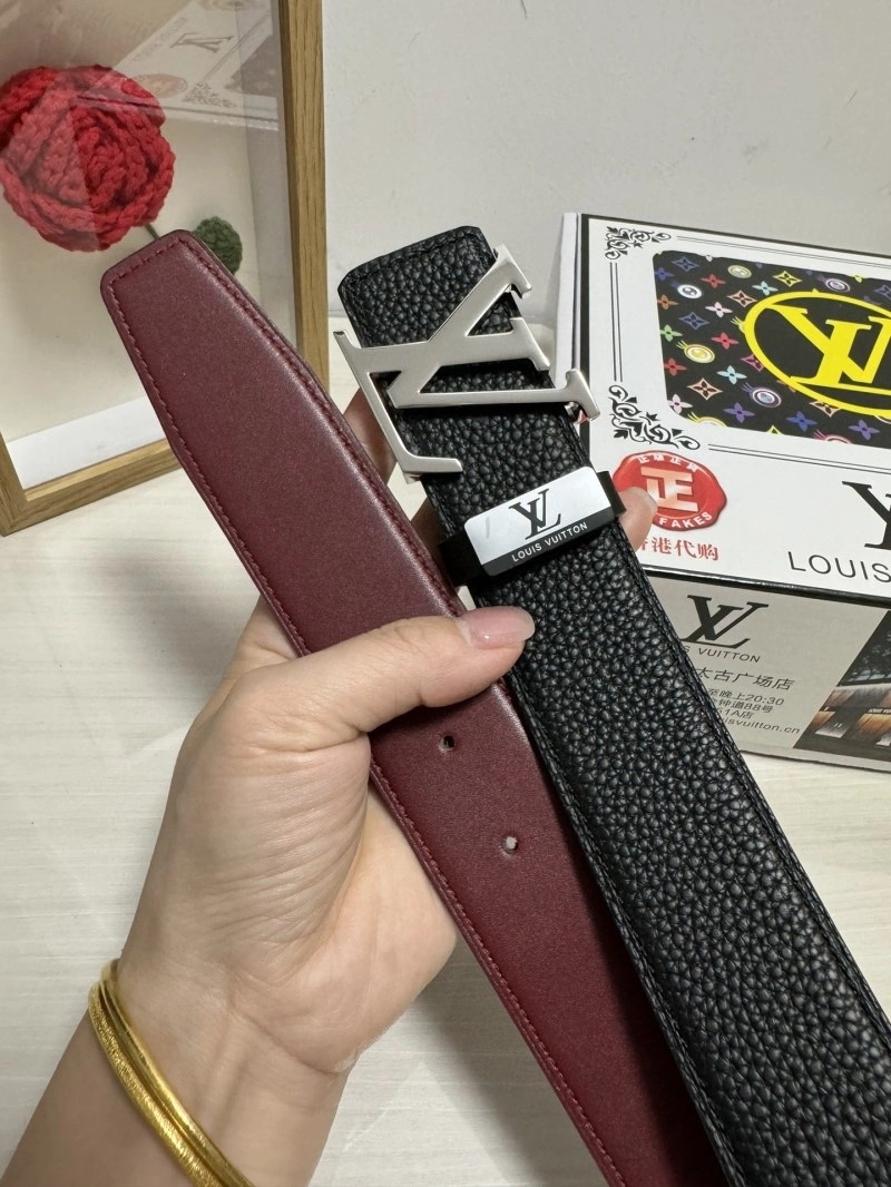 WaterResistant Louis Vuitton Belts 299946