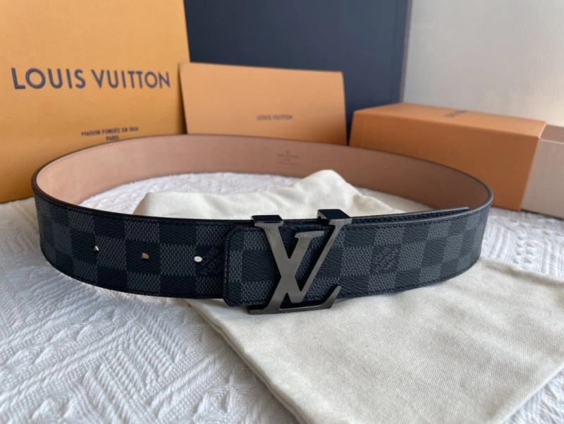 Louis Vuitton Belts SmoothTexture 299933