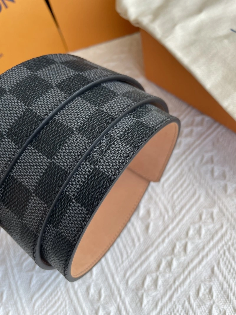 Louis Vuitton Belts SmoothTexture 299933
