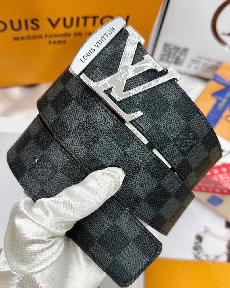 WaterResistant Louis Vuitton Belts 299925