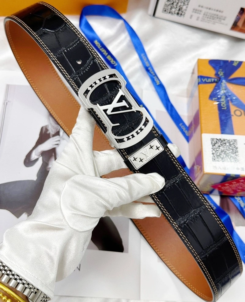 Lightweight Louis Vuitton Belts 299942