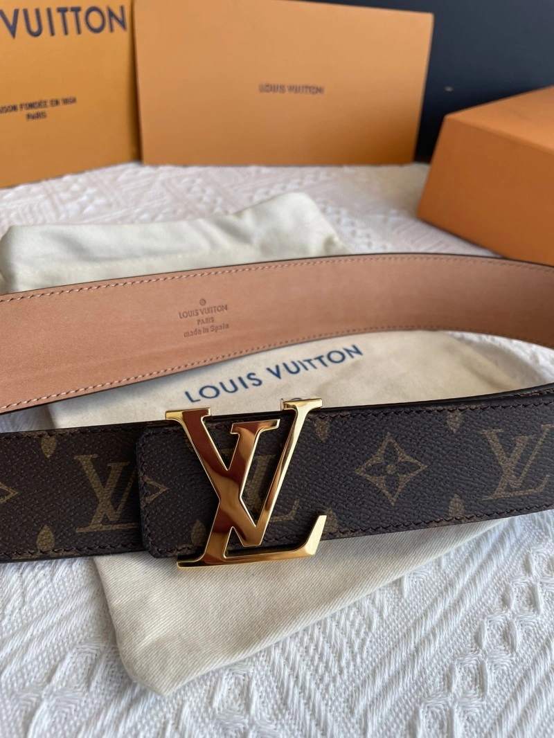 Snug Louis Vuitton Belts 299911