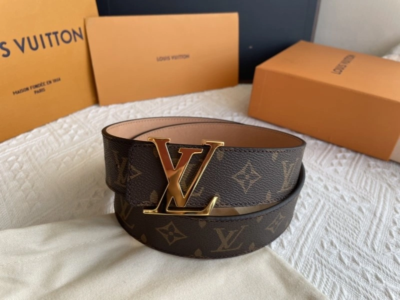 Snug Louis Vuitton Belts 299911