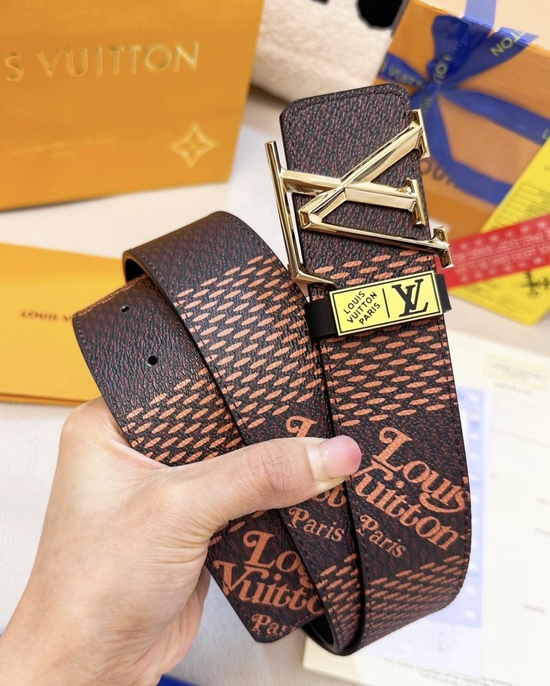 Louis Vuitton Belts ZipUp 299909