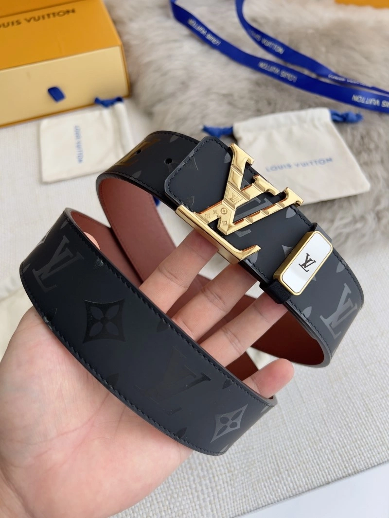 Louis Vuitton Belts SmoothTexture 299880