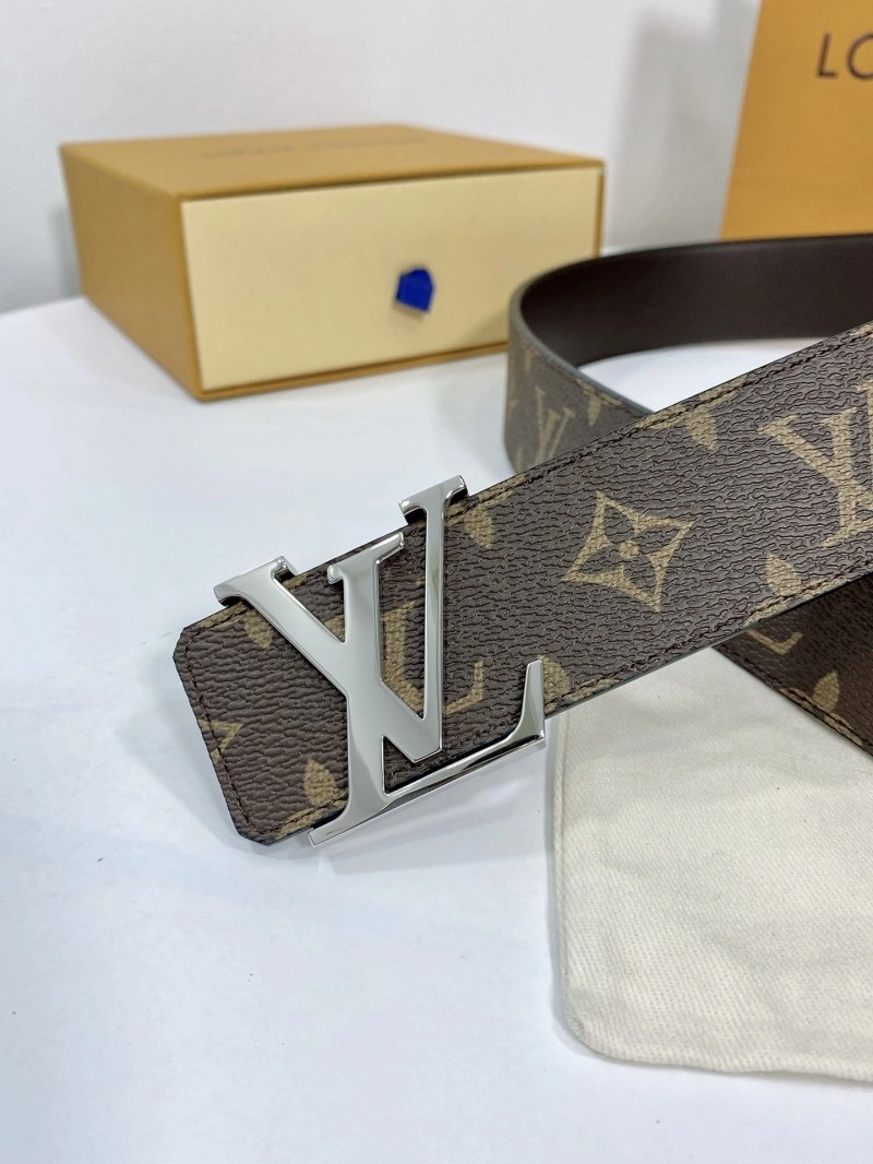 Lightweight Louis Vuitton Belts 299852