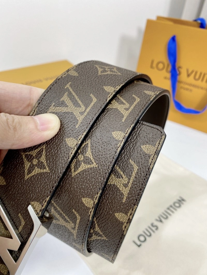 Lightweight Louis Vuitton Belts 299852
