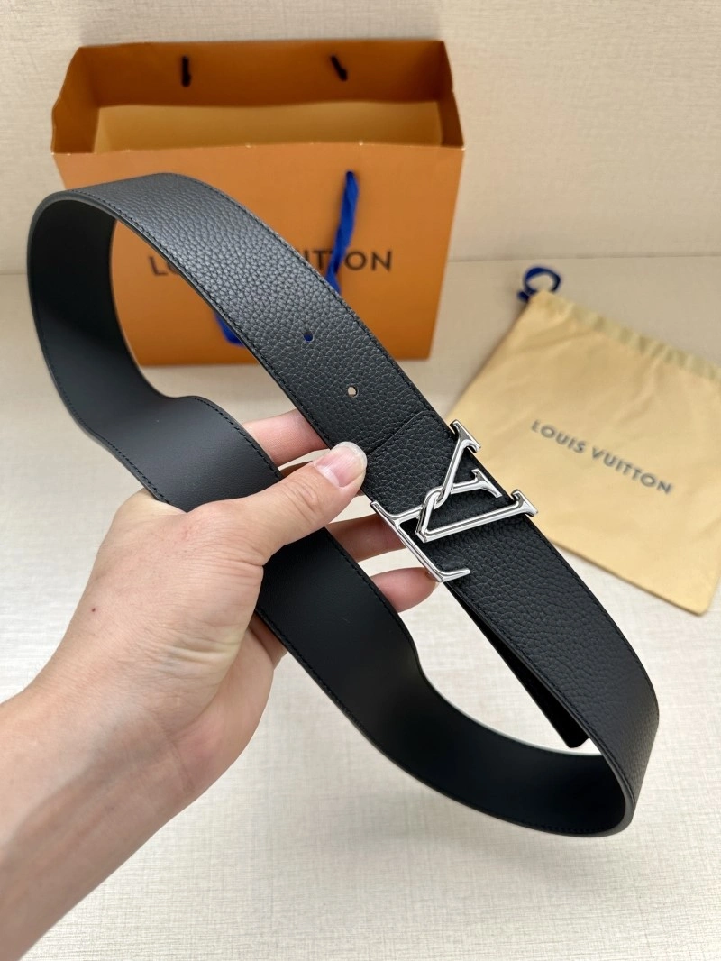 Bold Louis Vuitton Belts 299877
