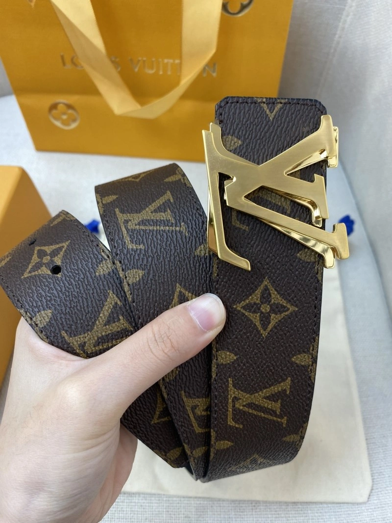 Packable Louis Vuitton Belts 299846