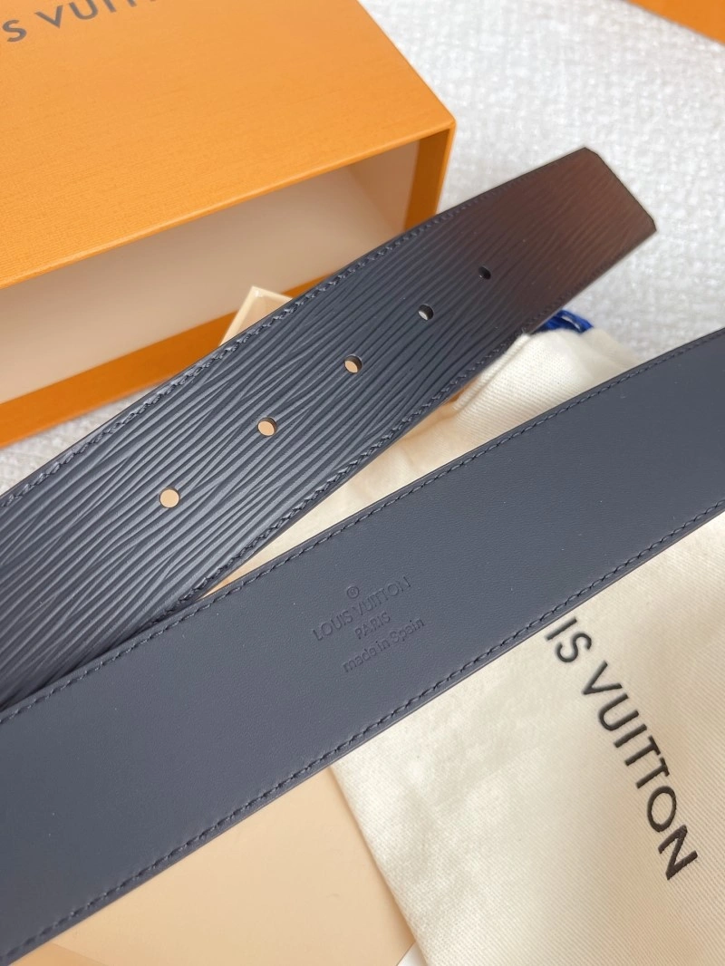 TechFriendly Louis Vuitton Belts 299866