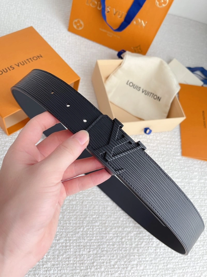 Louis Vuitton Belts Functional 299847
