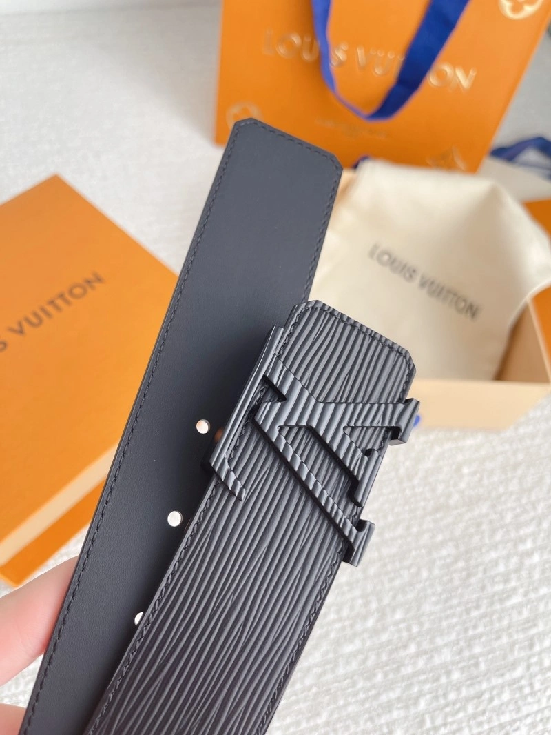 Louis Vuitton Belts Functional 299847