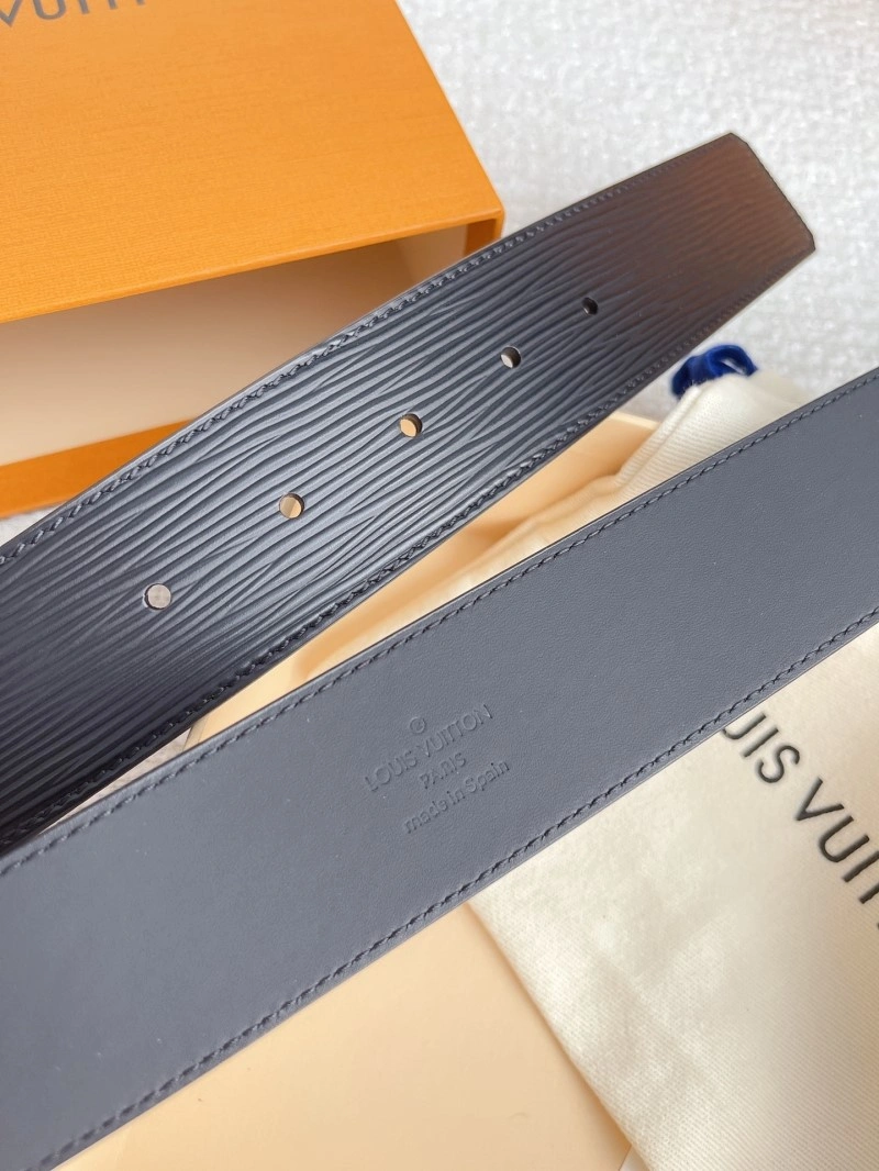 Louis Vuitton Belts Functional 299847