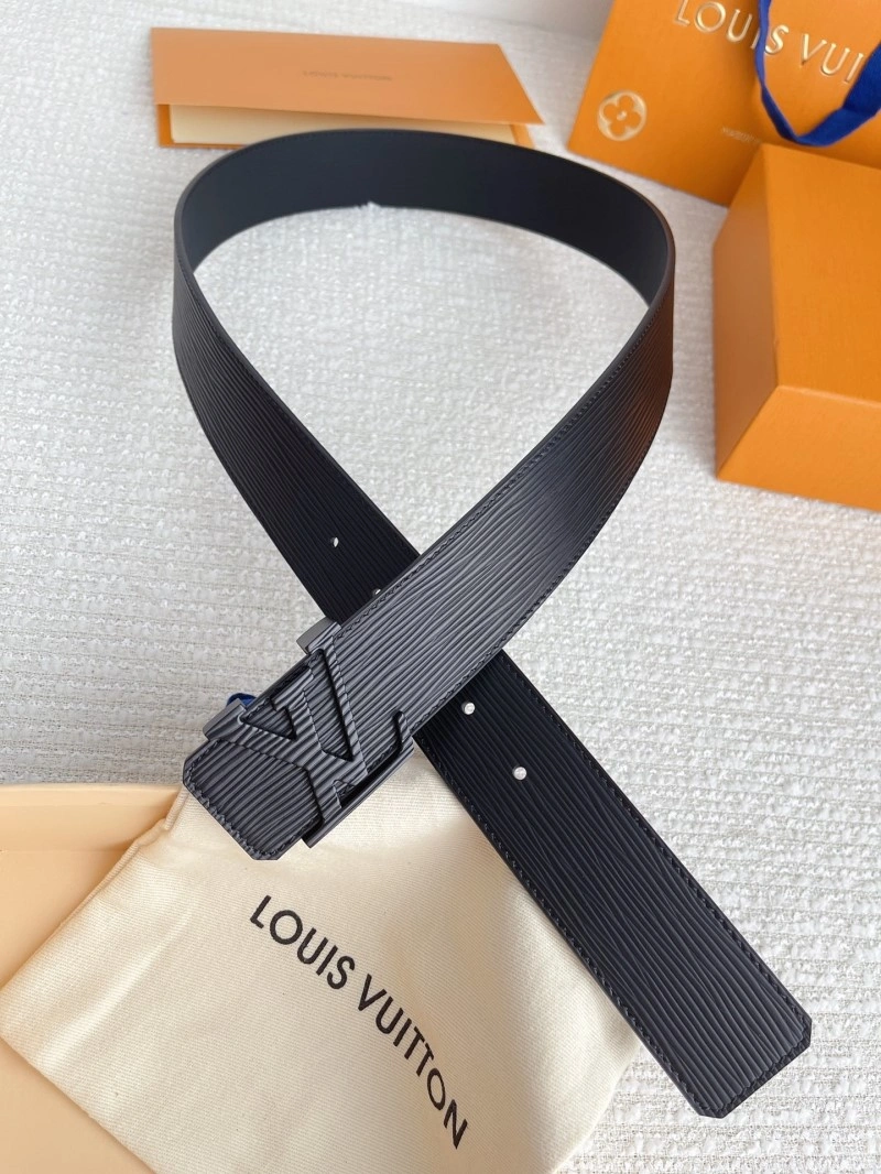 Louis Vuitton Belts Functional 299847