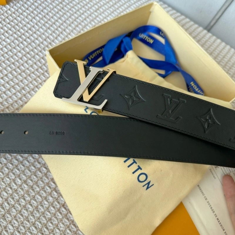 Packable Louis Vuitton Belts 299808