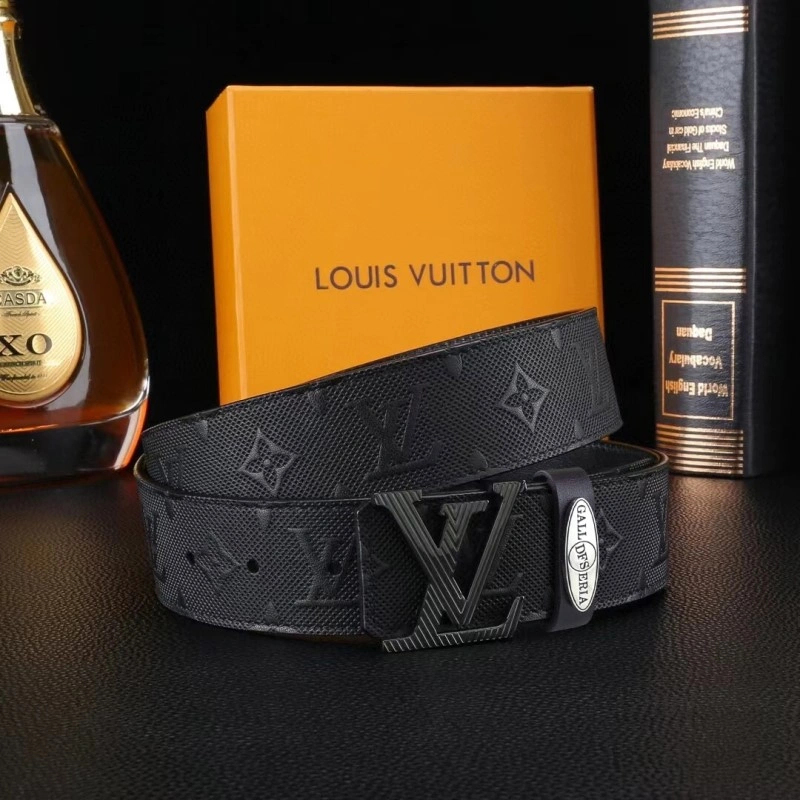 Stylish Louis Vuitton Belts 299805
