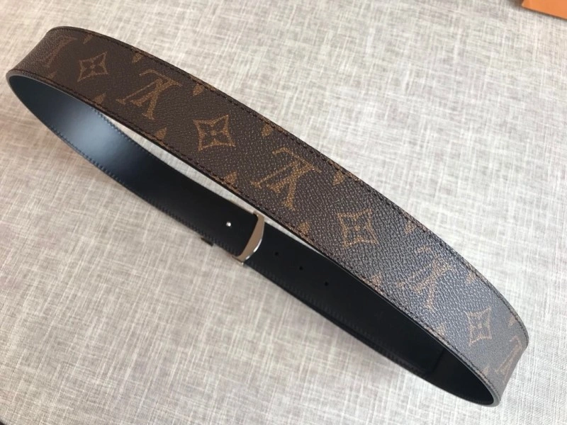 Elegant Louis Vuitton Belts 299791
