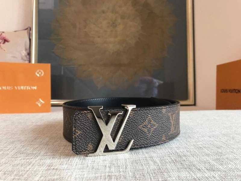 Elegant Louis Vuitton Belts 299791