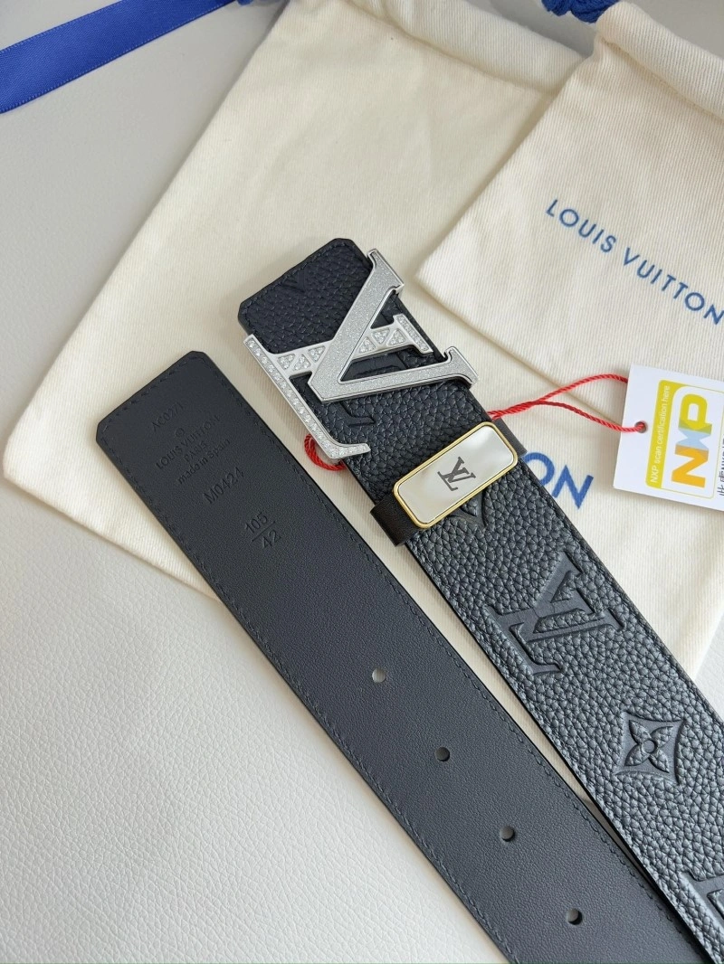 NewStyle Louis Vuitton Belts 299796