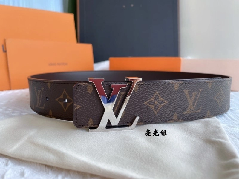 Louis Vuitton Belts ZipUp 299786