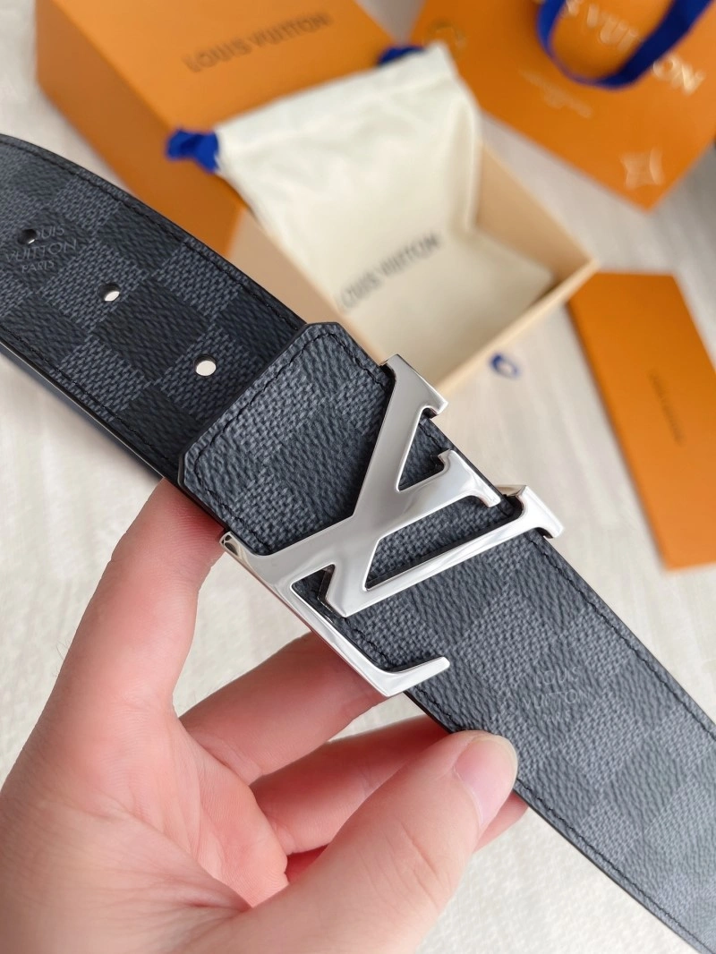 Compact Louis Vuitton Belts 299767