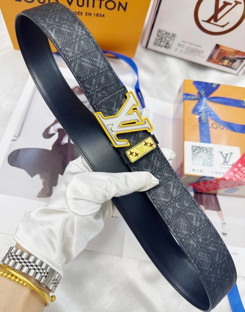 Louis Vuitton Belts Durable 299757