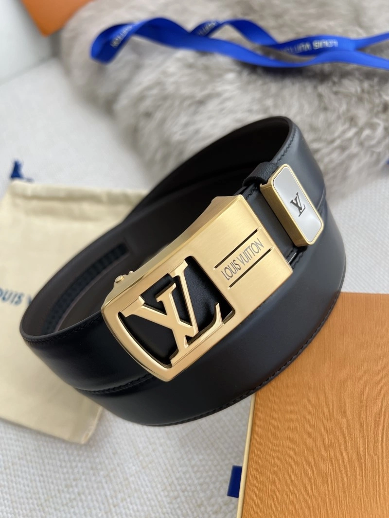 Neat Louis Vuitton Belts 299733