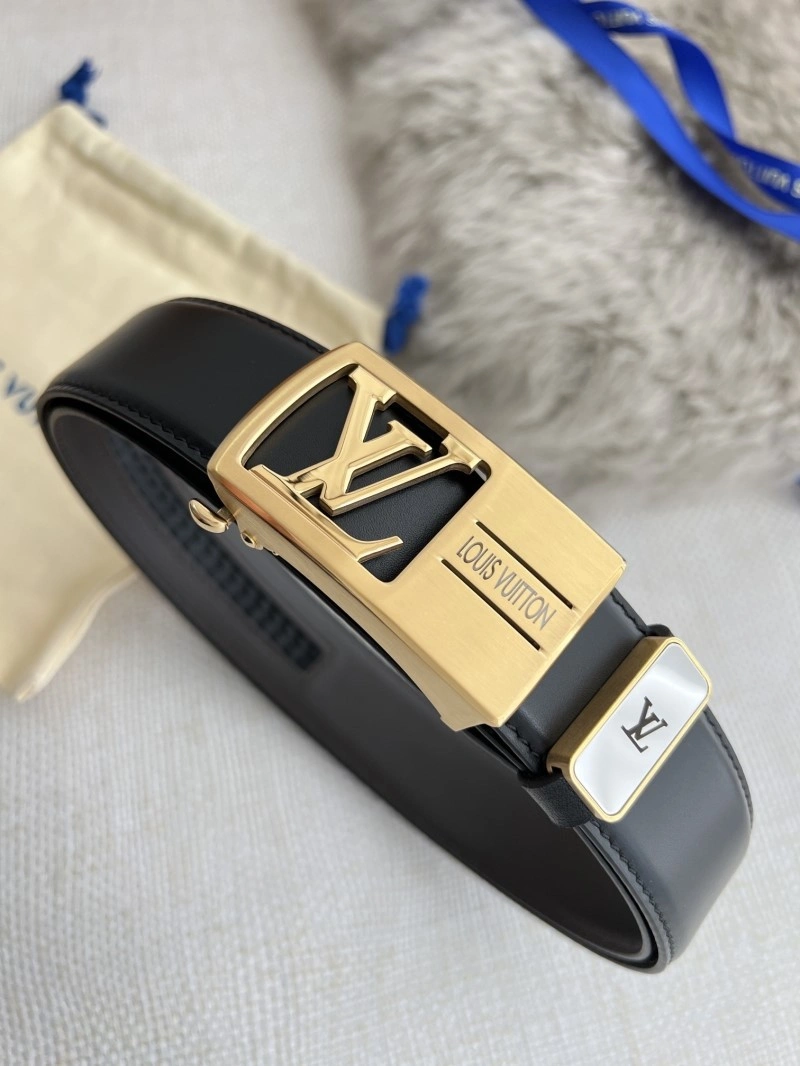 Neat Louis Vuitton Belts 299733
