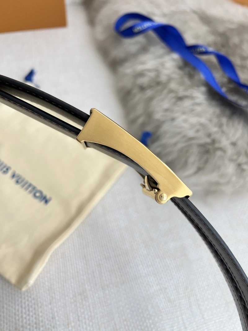 Neat Louis Vuitton Belts 299733