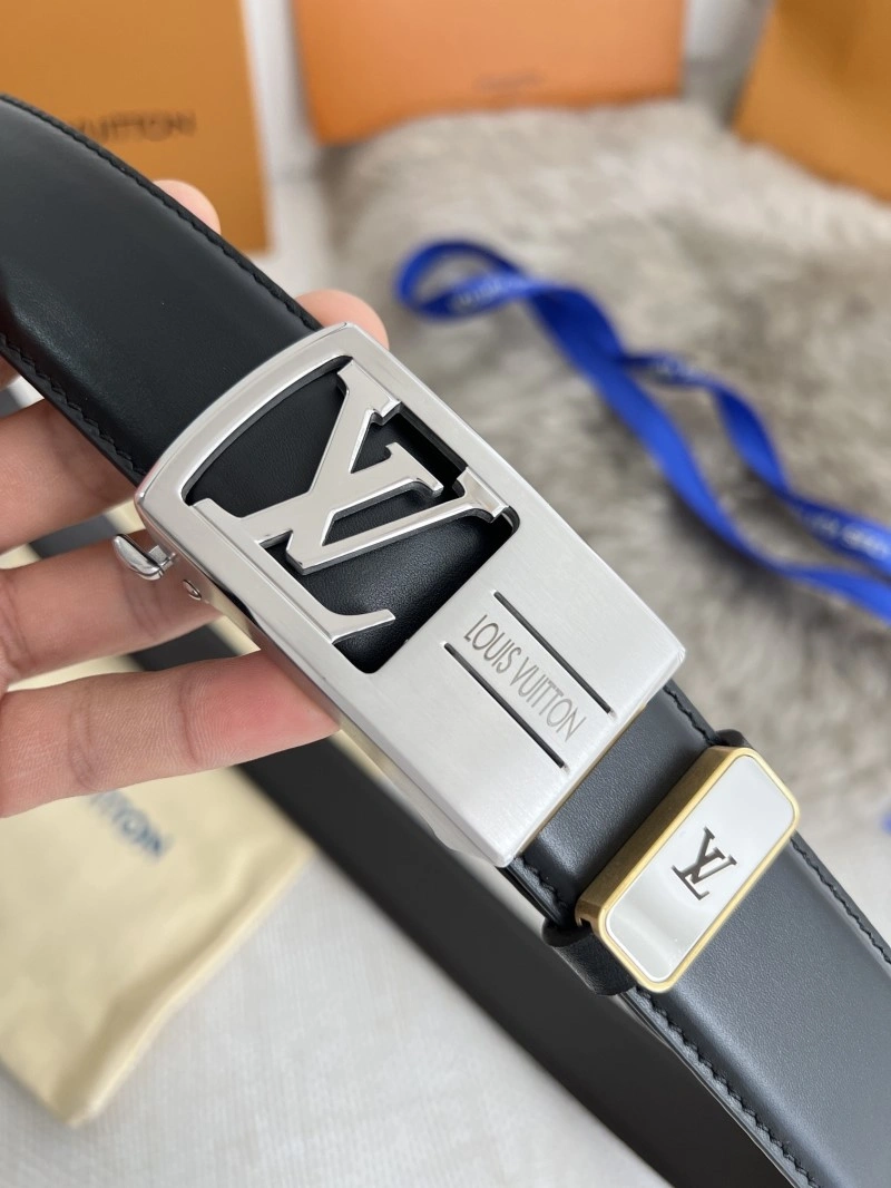 Louis Vuitton Belts Breathable 299747