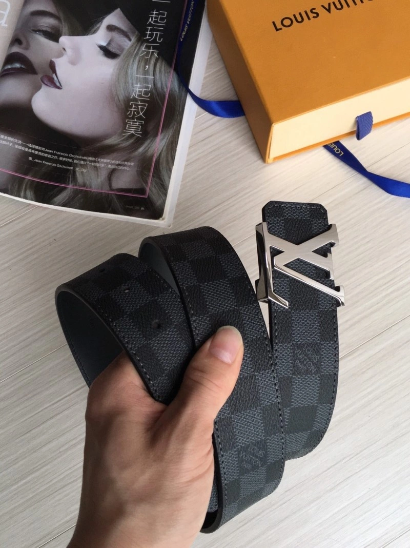 Supportive Louis Vuitton Belts 299714