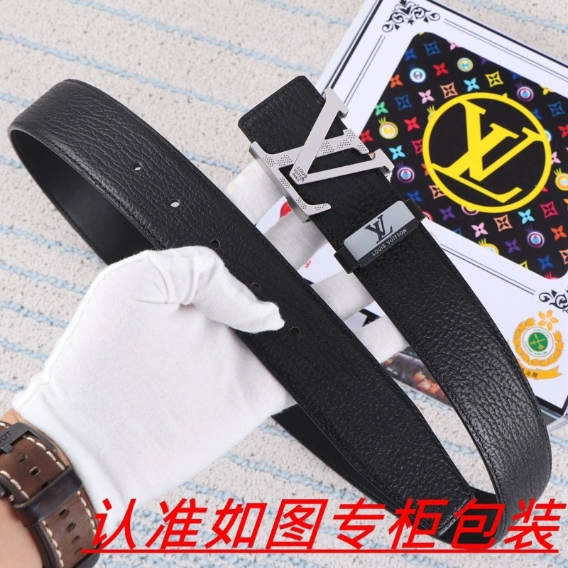 Louis Vuitton Belts Versatile 299695