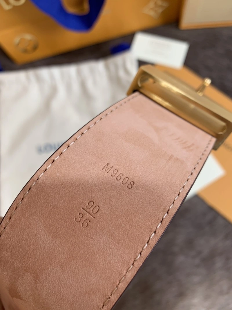Seasonal Louis Vuitton Belts 299660