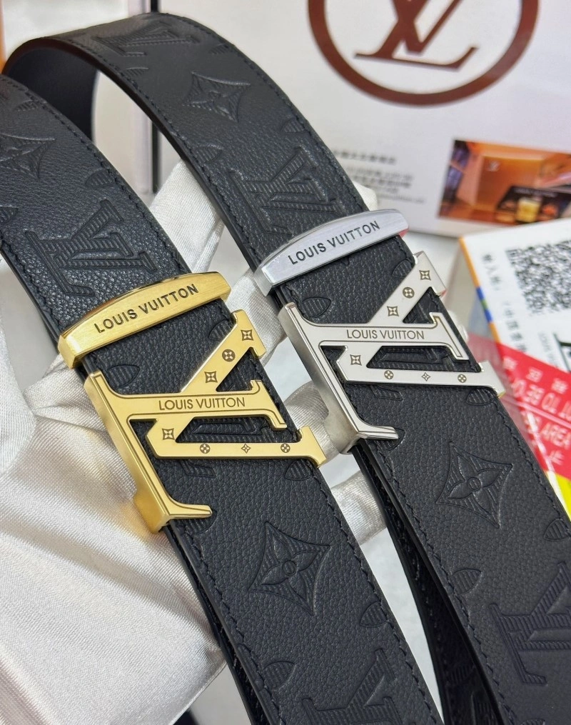 EyeCatching Louis Vuitton Belts 299648
