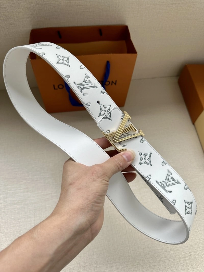Louis Vuitton Belts ZipUp 299635