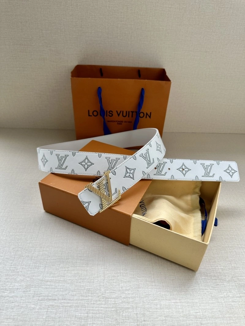 Louis Vuitton Belts ZipUp 299635