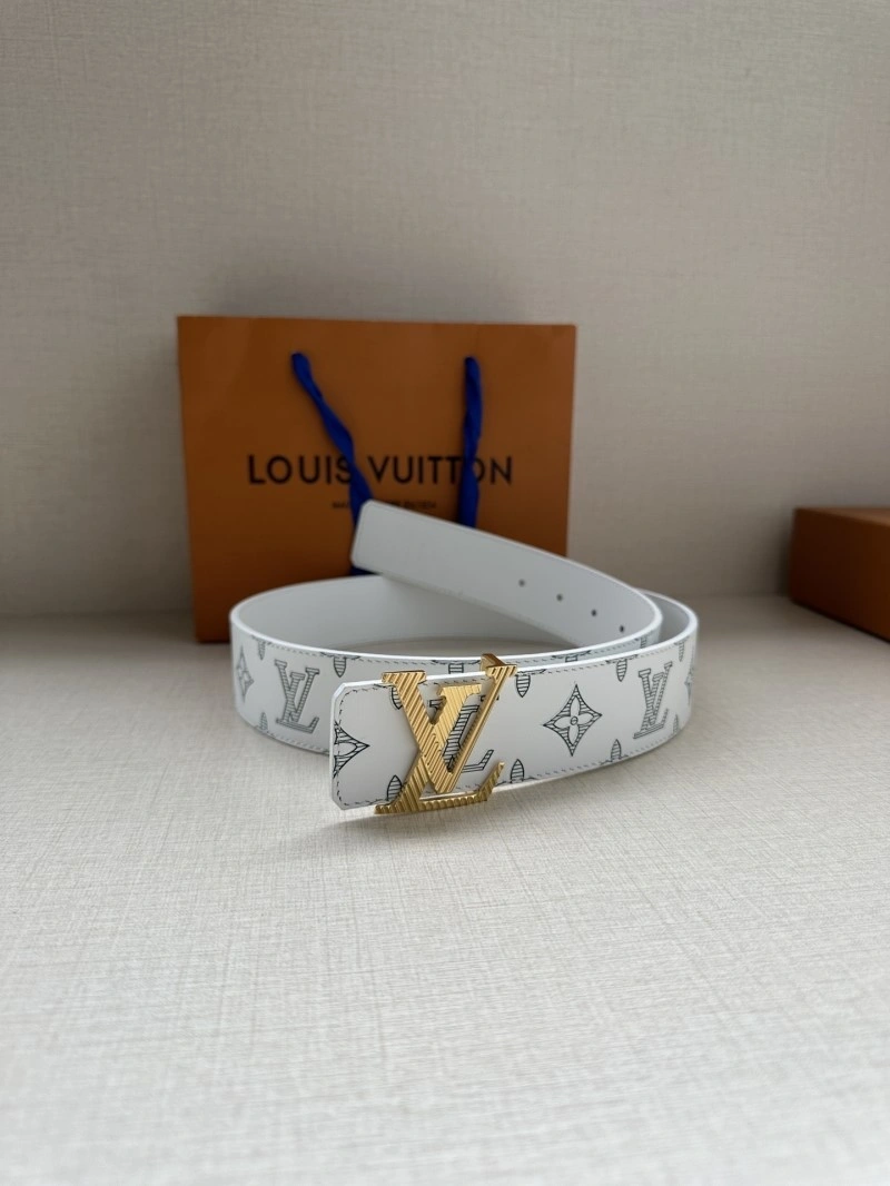 Louis Vuitton Belts ZipUp 299635