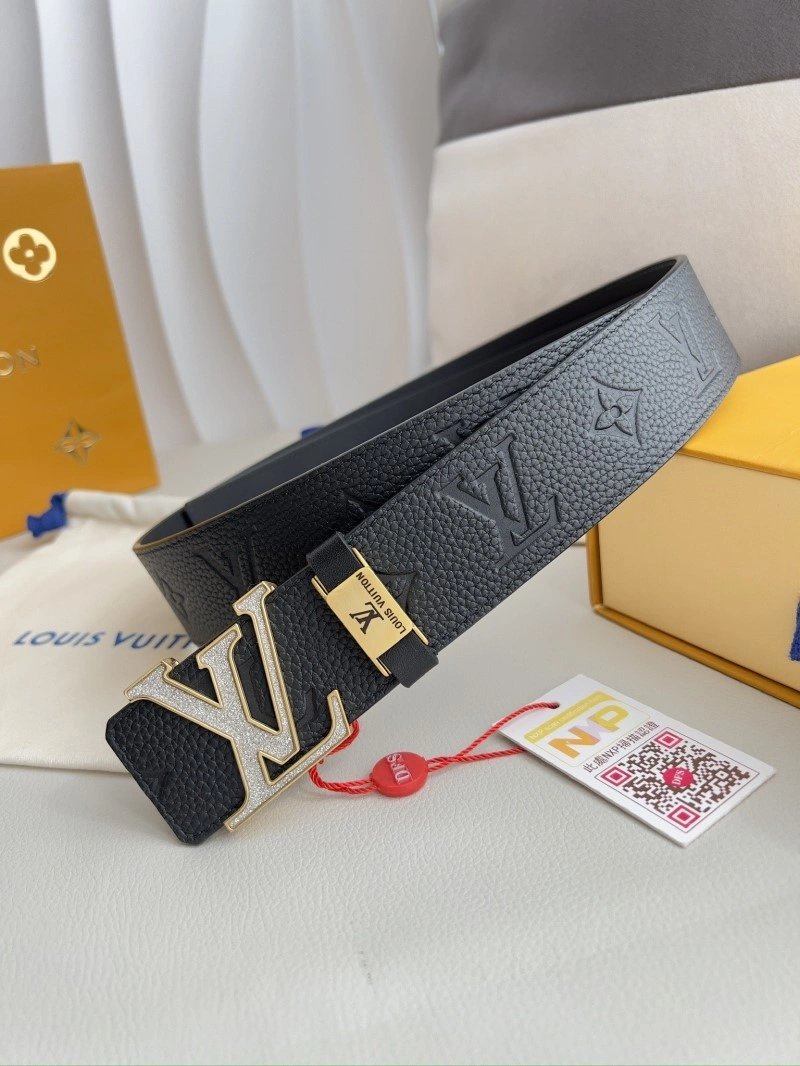 Louis Vuitton Belts ZipUp 299597