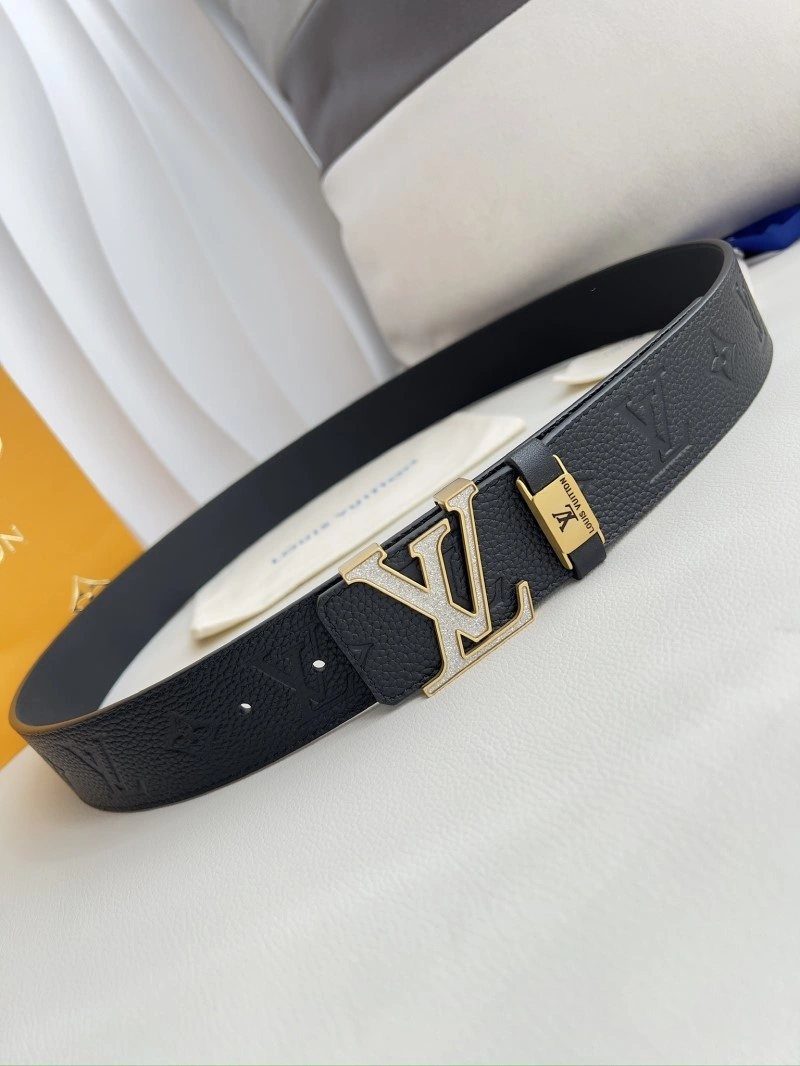 Louis Vuitton Belts ZipUp 299597