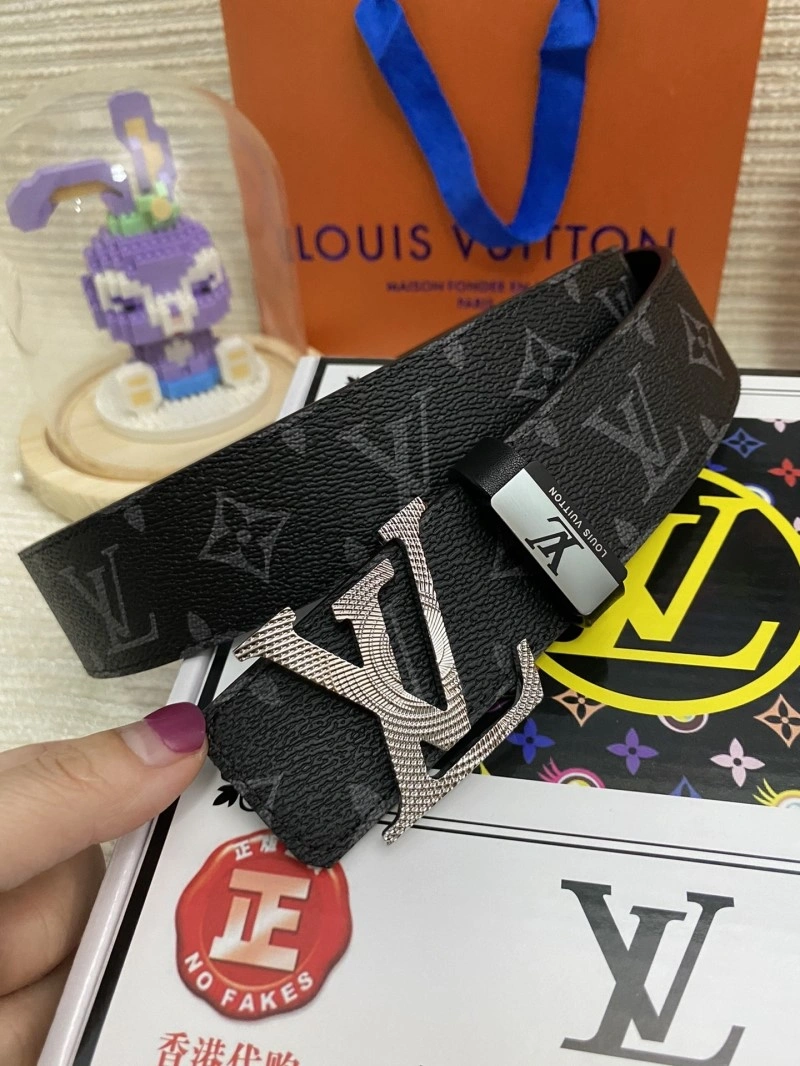 Flexible Louis Vuitton Belts 299610