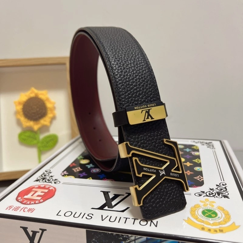 EyeCatching Louis Vuitton Belts 299620
