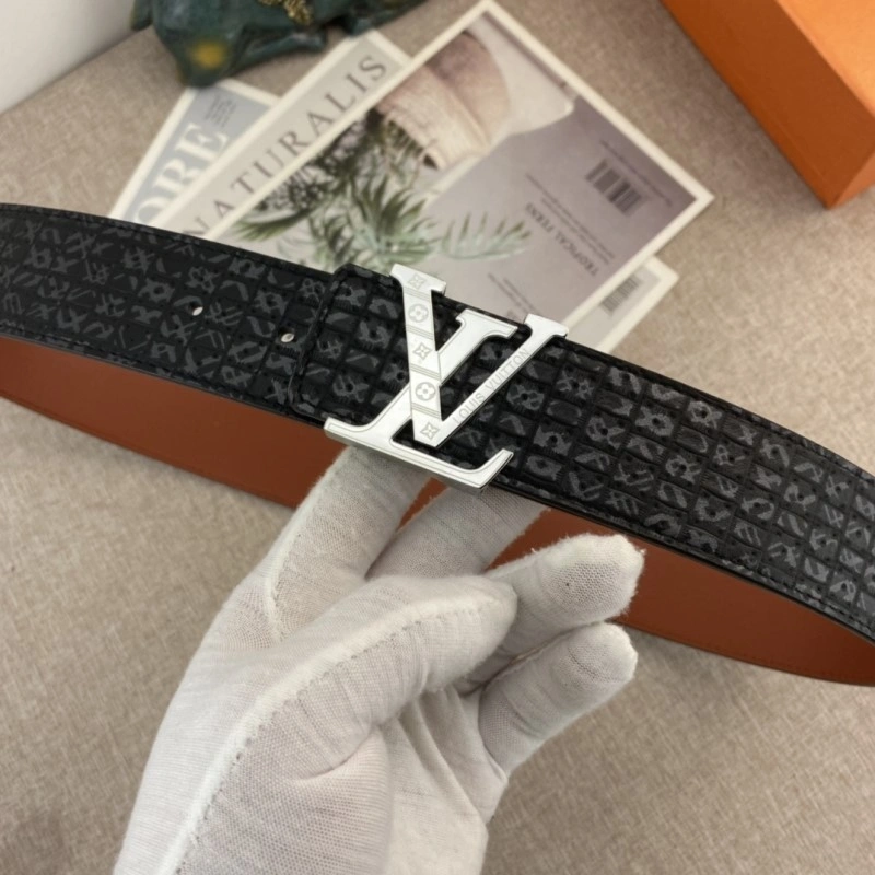 Functional Louis Vuitton Belts 299595