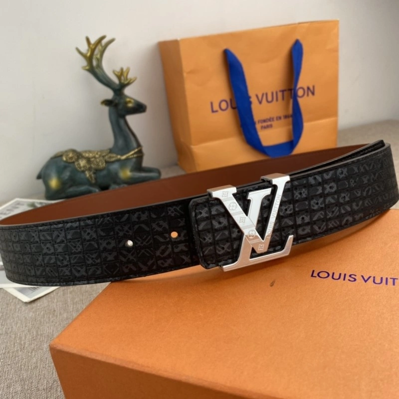 Functional Louis Vuitton Belts 299595